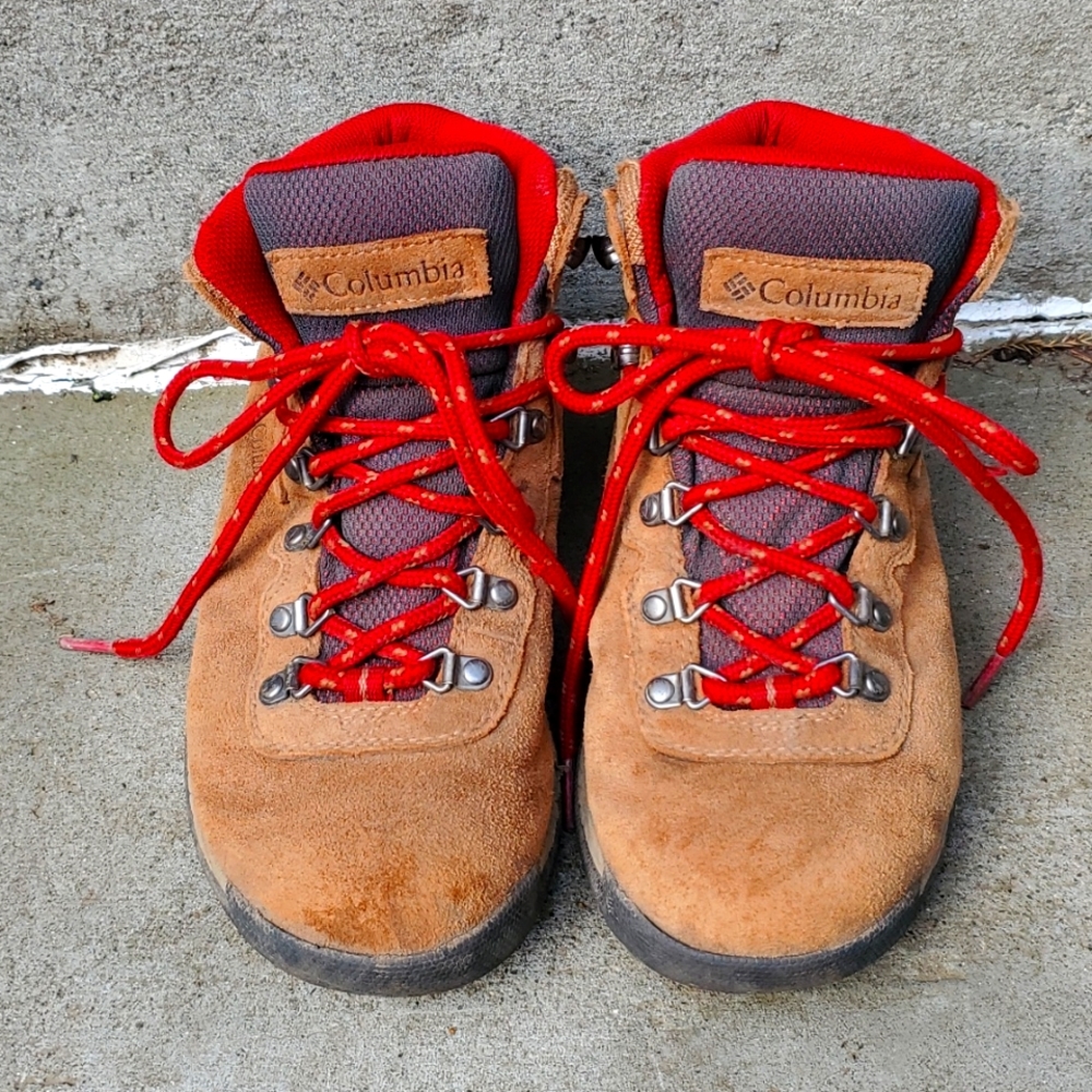 Colombia hiking boots